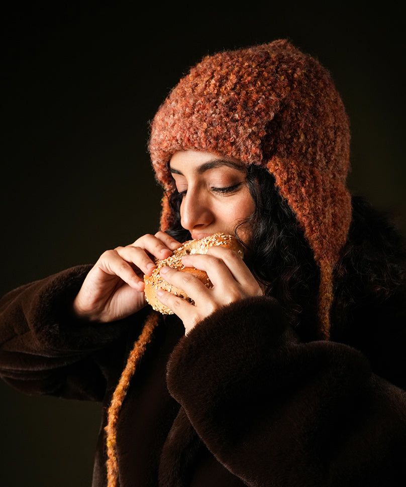 Beanie with Knot - Rust