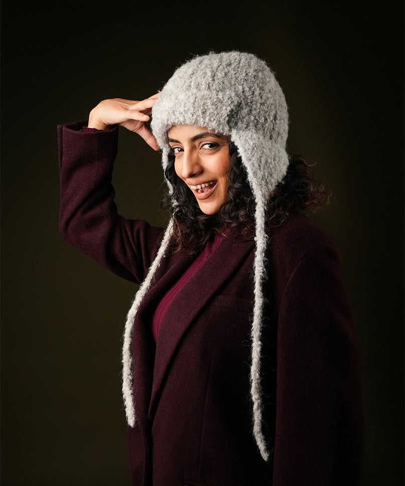 Beanie with Knot - Light Grey