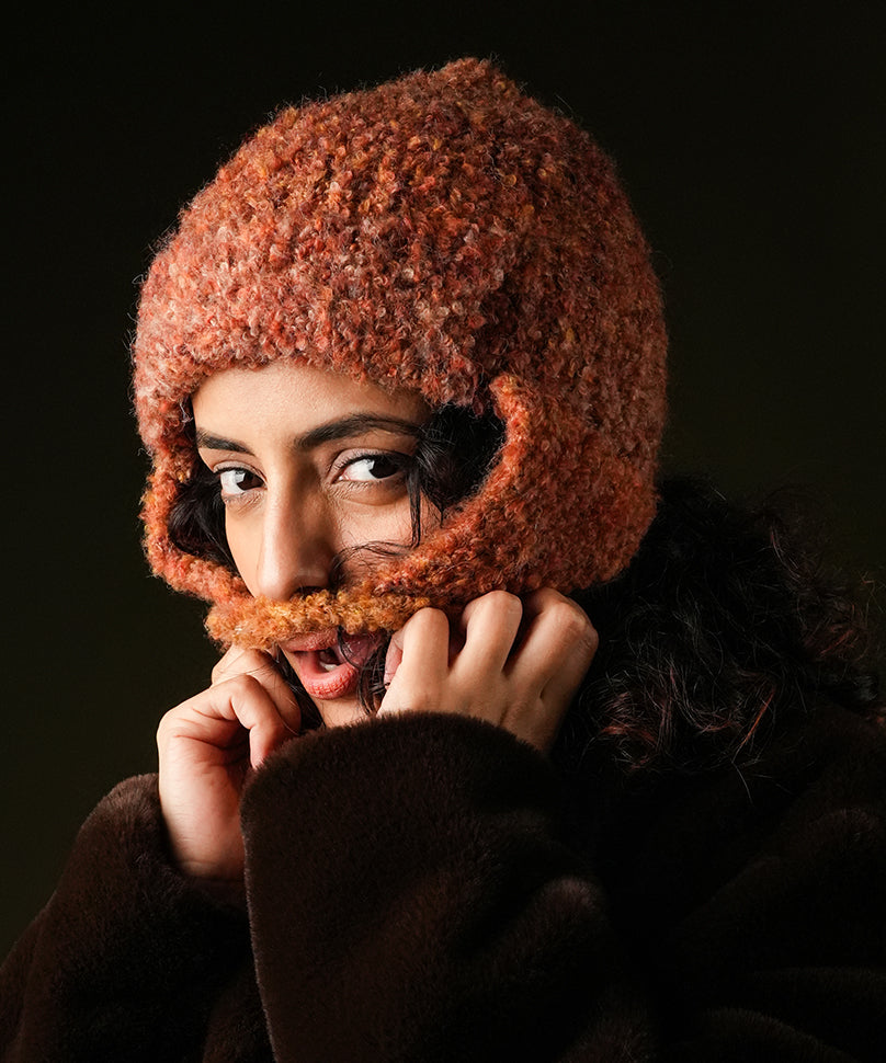 Beanie with Knot - Rust