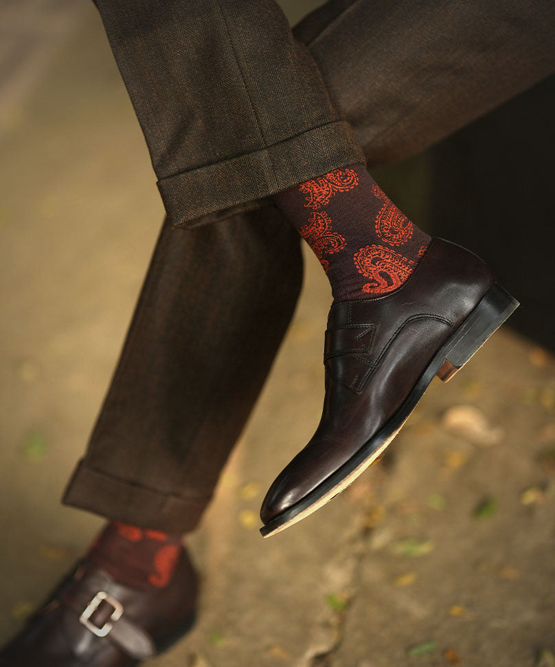 Brown Paisley