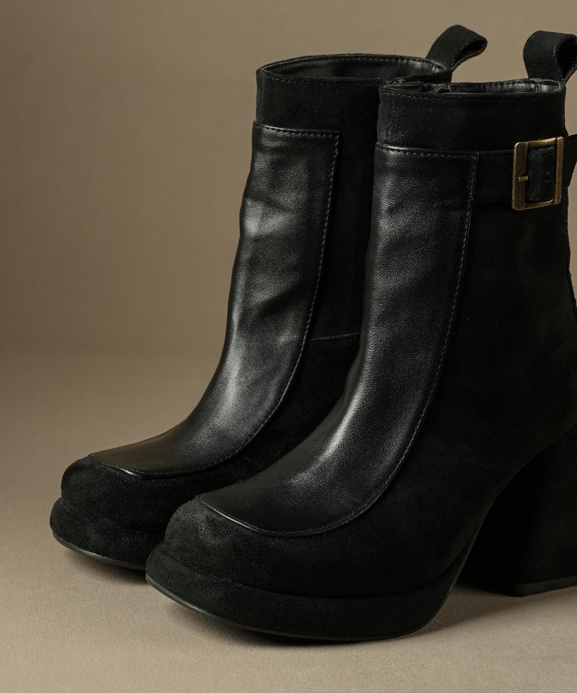 Gaga's Black