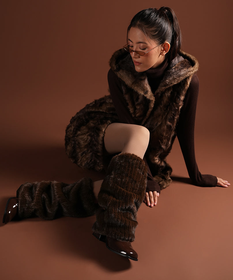 Ribbed Fur Leg Warmer - Brown