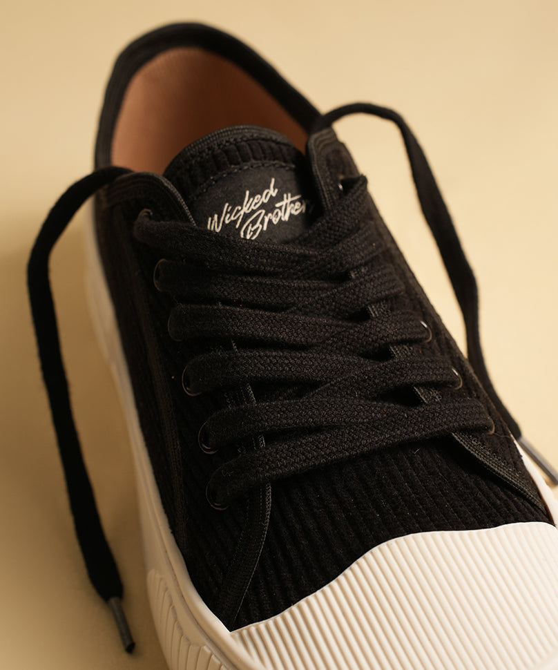 Wicked Brothers Black