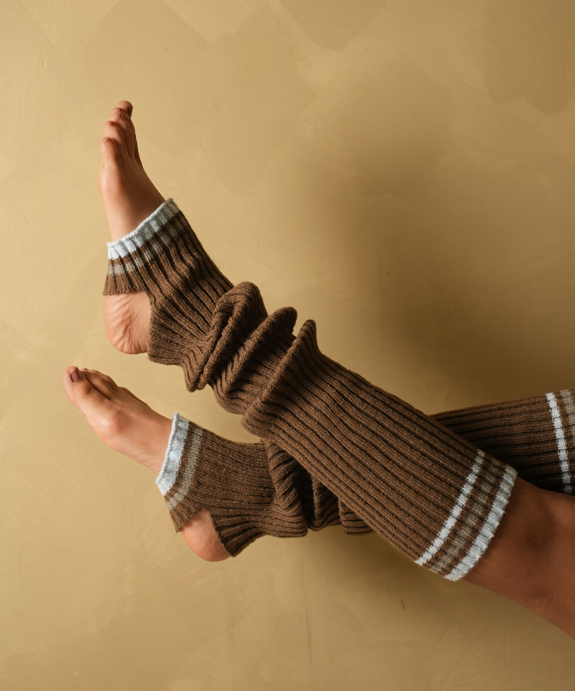 Cricket Leg Warmer - Dark Brown