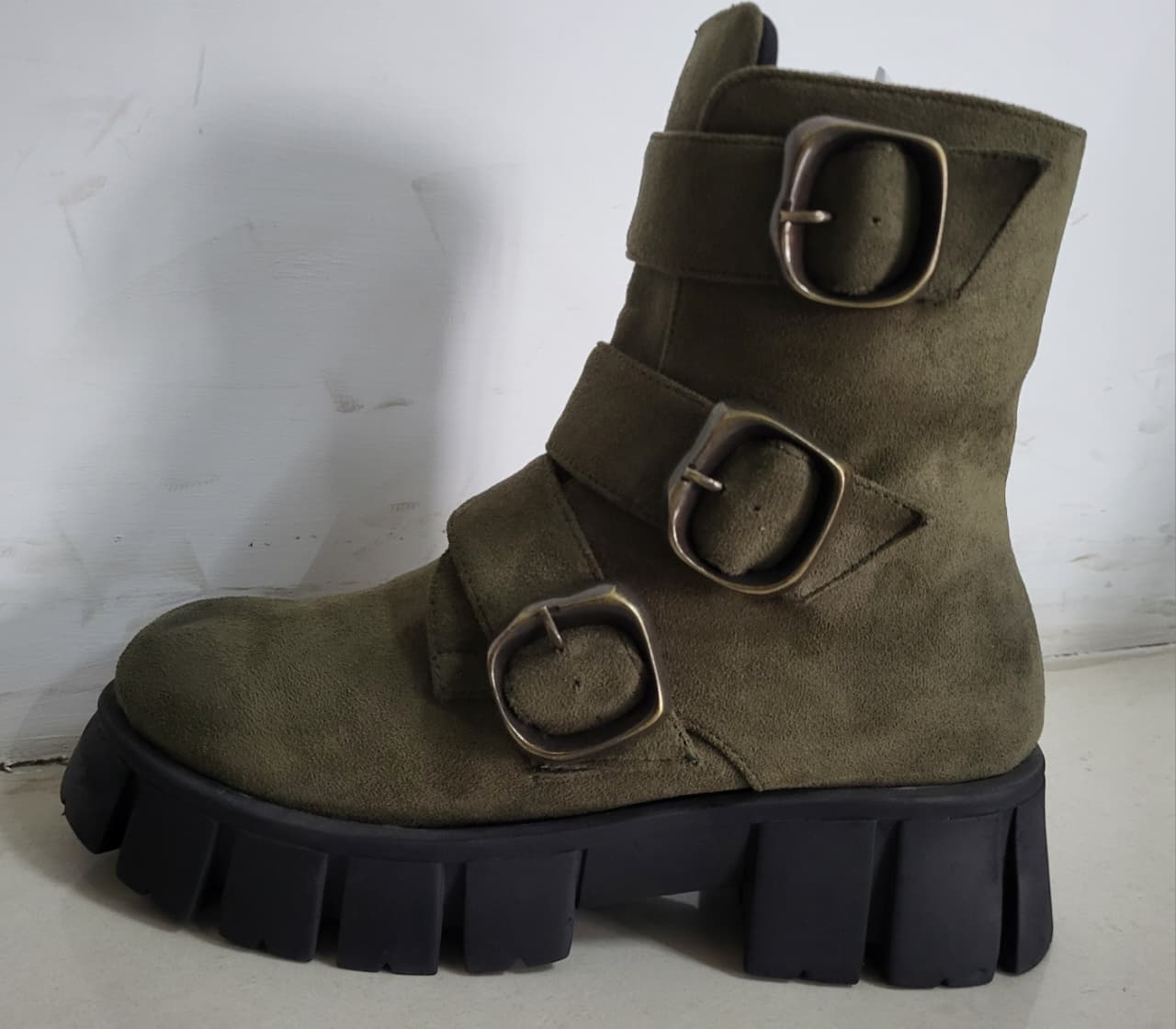 Jeets Dirty Deeds - Olive