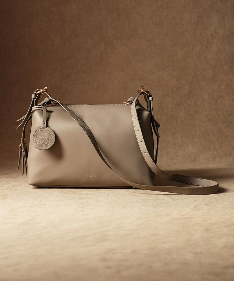 Deux Grey