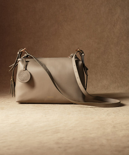 Deux Grey