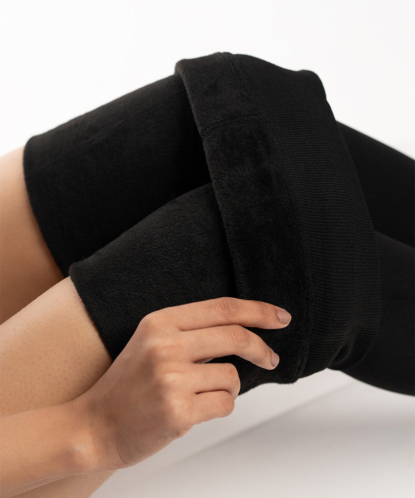 Flint Fur Stockings Plus