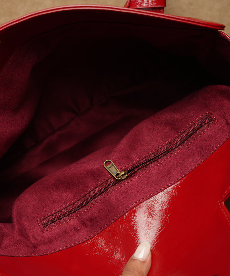 Betty Red