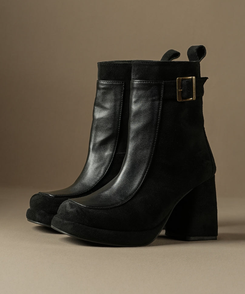 Gaga's Black | Boots by Theater – Theater.xyz