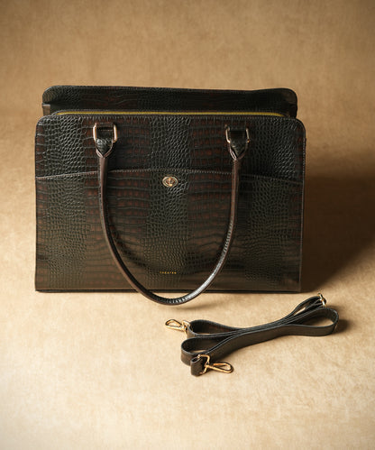 Sr. Dr. Grief Croco Brown