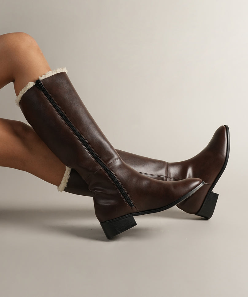 Huskies - Brown Knee-High Boots with Fur – Theater.xyz