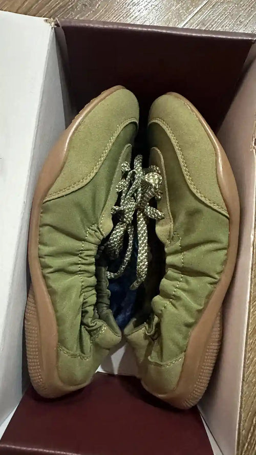 Customer photo 0