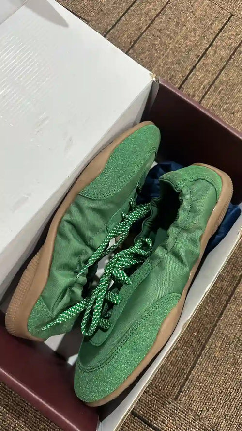 Customer photo 0