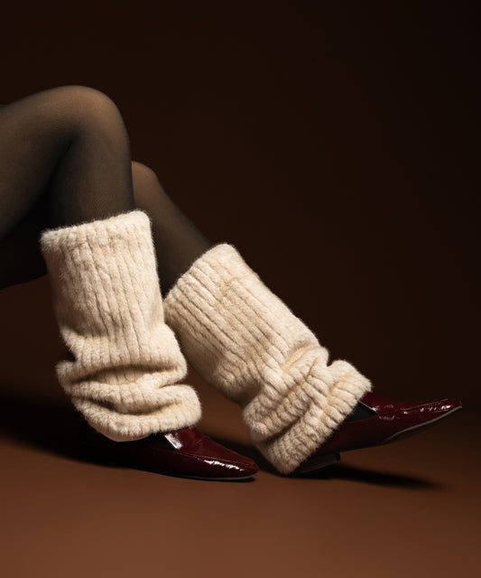 Ribbed Fur Leg Warmer - Cream