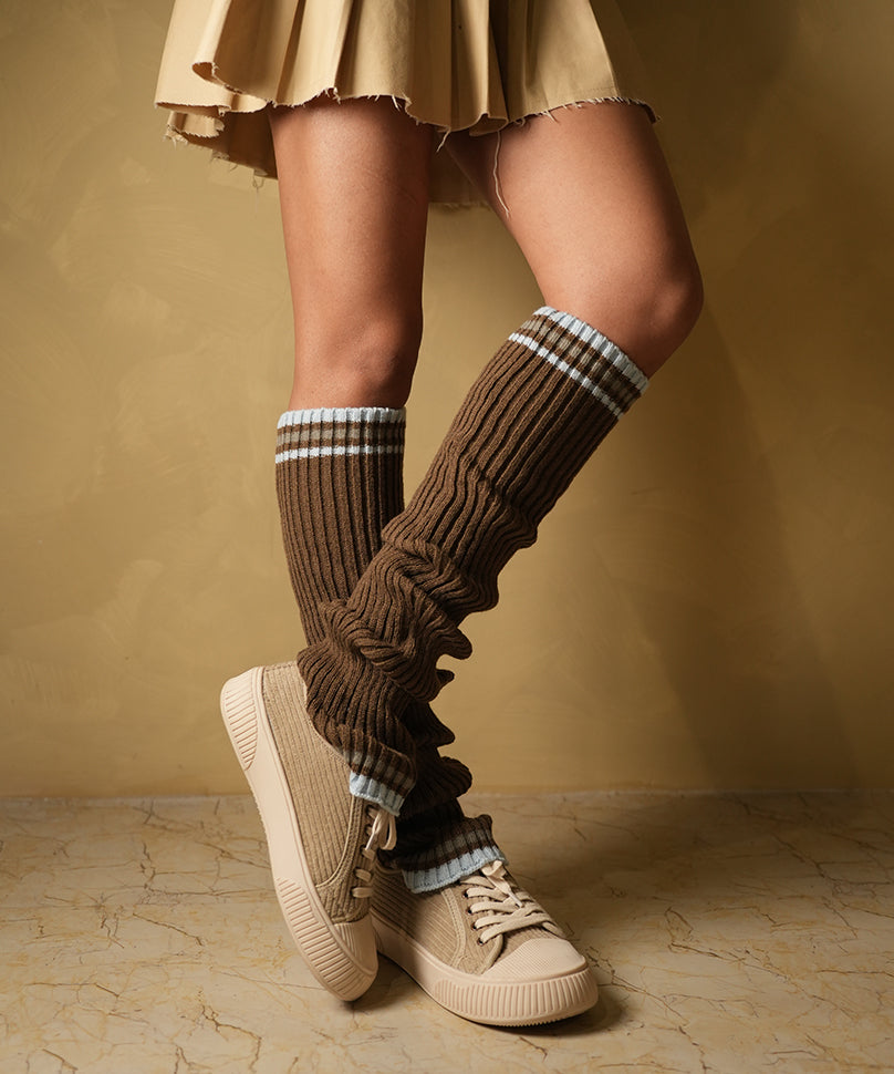 Dark Brown Cricket Leg Warmer – Vintage Collegiate Knit – Theater.xyz