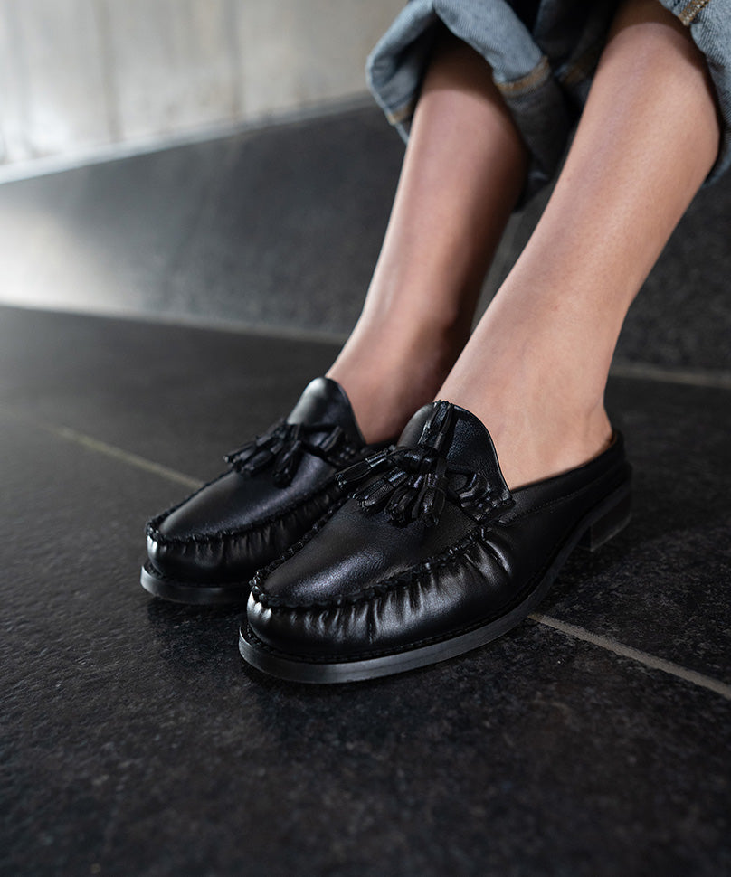 ただの服好き様 JCAESAR Leather Mule Shoe Black tomi様 JCAESAR