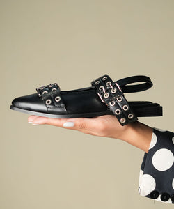 Paramores Black