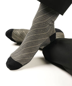 Black & Beige Barber Stripes